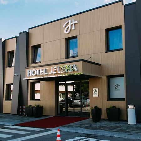 Hotel Jelena Banja Luka Exterior foto